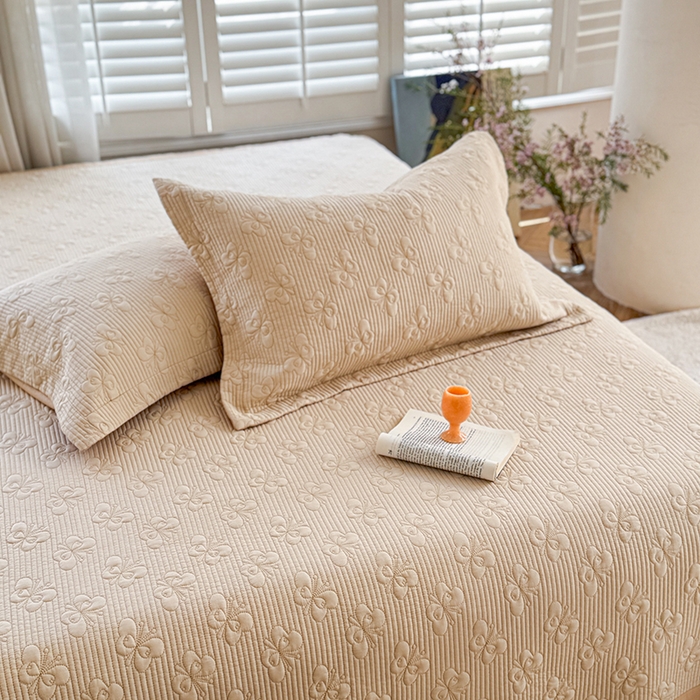 91家纺网 家纺一手货源 找家纺 琳可家居 花开蝶自来系列双面再生纤维素纤维床盖高温水洗两面可用 花开蝶自来-黄