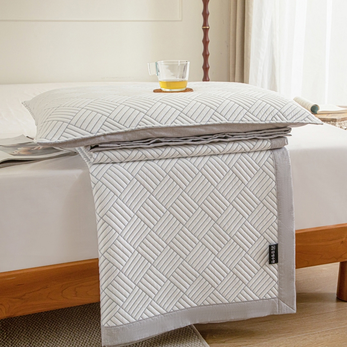 91家纺网 家纺一手货源 找家纺 野马寝具跨境电商专供 2025新款高分子冰感垫软凉席 斜方格