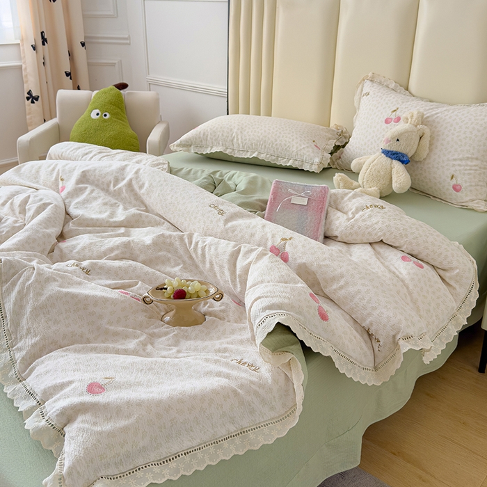 91家纺网 家纺一手货源 找家纺 竹合家纺 2025新款云感皱皱四件套-镂空花边款法式 花边款-小甜蜜