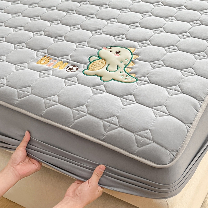 91家纺网 家纺一手货源 找家纺 万盛家纺 2025新款夹棉恐龙刺绣床笠 恐龙-方格 灰