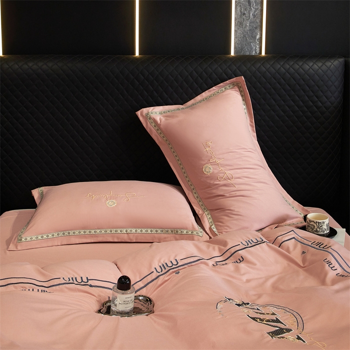 91家纺网 家纺一手货源 找家纺 佳宇轩 2025新款亲肤水洗棉刺绣四件套系列 简约时代-粉玉