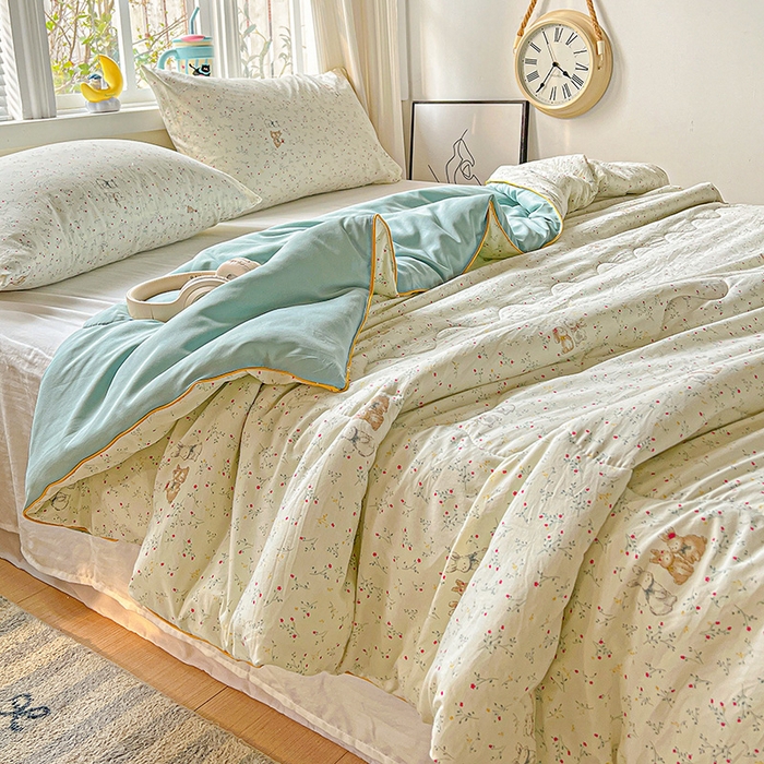 91家纺网 家纺一手货源 找家纺 玉海棠家纺 2025新款水洗皱皱纱印花夏被 被子被芯 单恋小兔