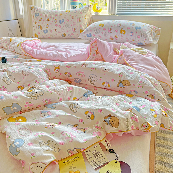 91家纺网 家纺一手货源 找家纺 玉海棠家纺 2025新款水洗皱皱纱印花夏被 被子被芯 灰蒙小狗