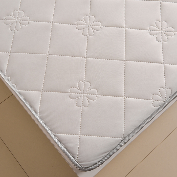 91家纺网 家纺一手货源 找家纺 2025新款清凉舒适凉感丝夏被四件套 珍珠白