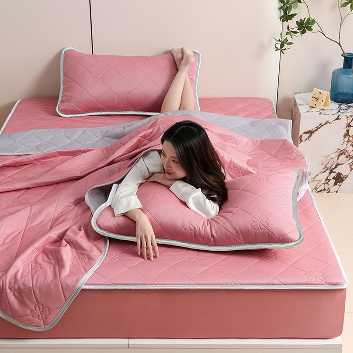 91家纺网 家纺一手货源 找家纺 2025新款清凉舒适凉感丝夏被四件套 豆沙