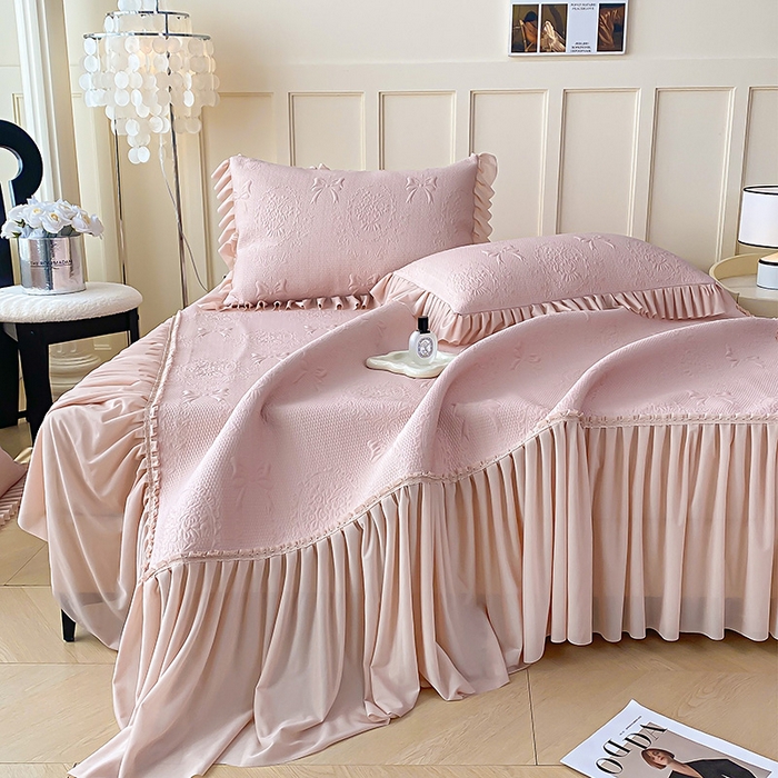 91家纺网 家纺一手货源 找家纺 2025新款复合三明治床裙款凉豆豆凉席三件套系列 约定-豆沙粉