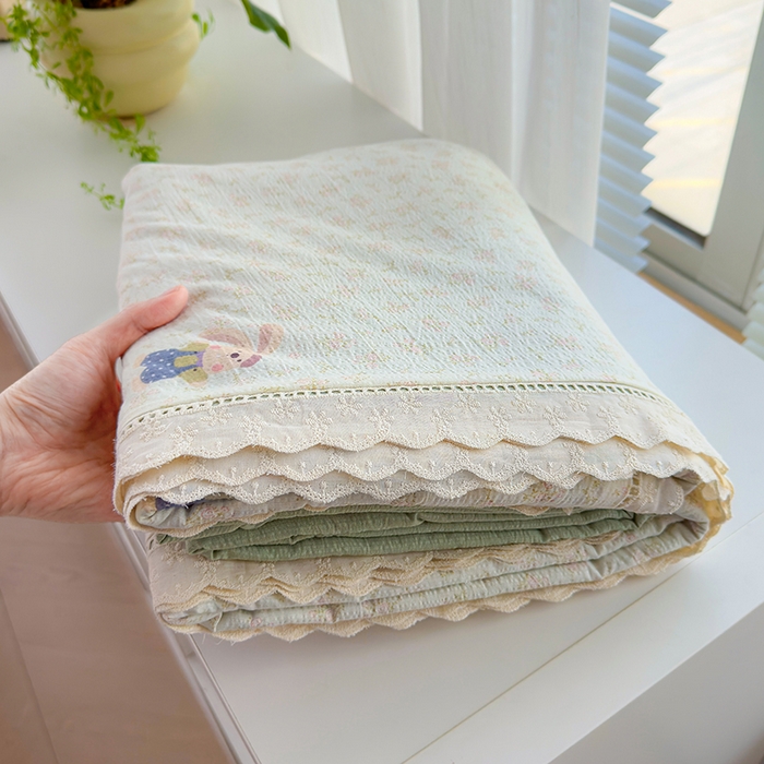 91家纺网 家纺一手货源 找家纺 竹合家纺 2025新款云感皱皱四件套-镂空花边款法式 花边款-兔小姐