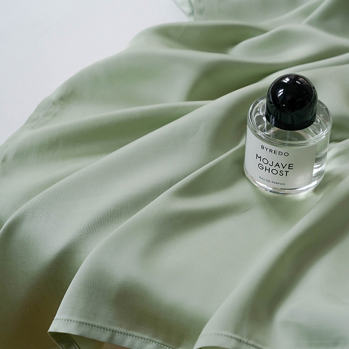 91家纺网 家纺一手货源 找家纺 咏绒家纺工厂店 2025新款60S奥地利兰精天丝轻奢系列-单床单 嫩叶绿