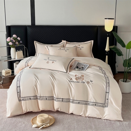 91家纺网 家纺一手货源 找家纺 佳宇轩 2025新款亲肤水洗棉刺绣四件套系列 蝶梦-米白