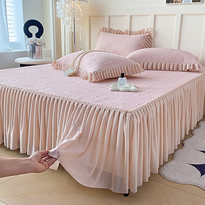 91家纺网 家纺一手货源 找家纺 2025新款复合三明治床裙款凉豆豆凉席三件套系列 约定-豆沙粉