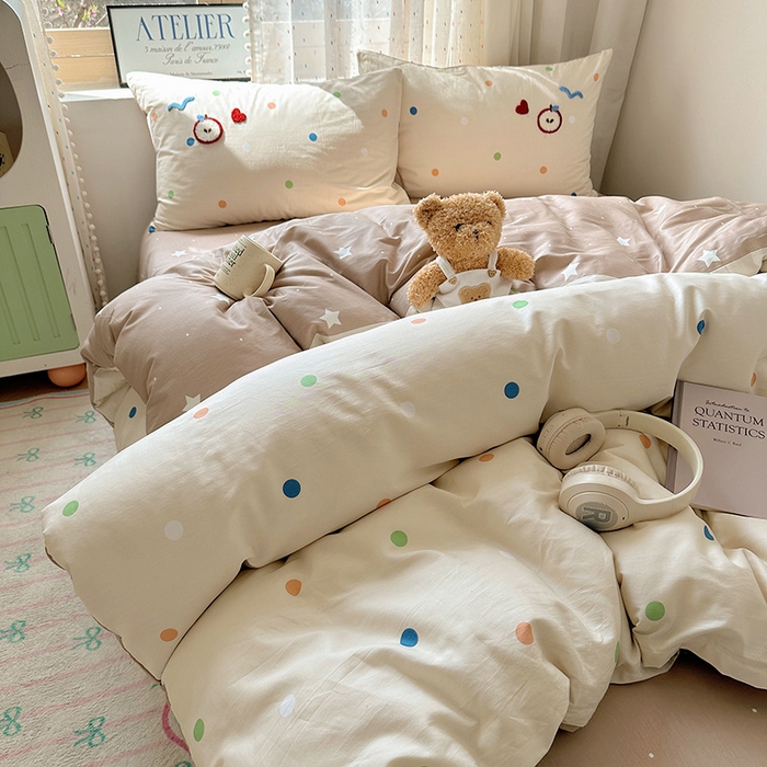 91家纺网 家纺一手货源 找家纺 澳梵家居 2025新款小清新全棉印花毛巾绣四件套 我的小熊朋友