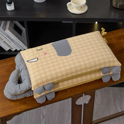 91家纺网 家纺一手货源 找家纺 （总）仁宇枕业 2025新款贴布彩色大象全荞麦枕枕头枕芯