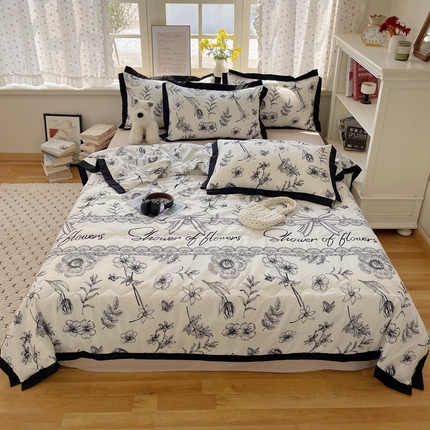 花伞家居 2025新款赫本高级感黑白系列花边夏被四件套 夏被-花路