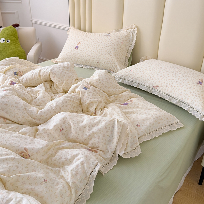 91家纺网 家纺一手货源 找家纺 竹合家纺 2025新款云感皱皱四件套-镂空花边款法式 花边款-兔小姐