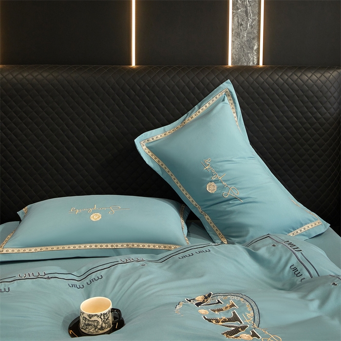 91家纺网 家纺一手货源 找家纺 佳宇轩 2025新款亲肤水洗棉刺绣四件套系列 简约时代-天青