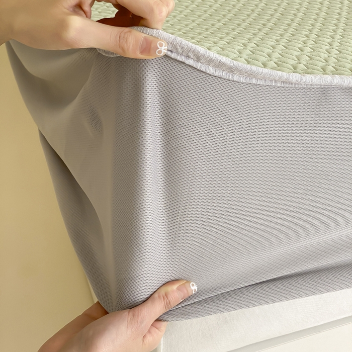 91家纺网 家纺一手货源 找家纺 由有家居 2025新款原创新品A类PE高凉感分子卡通毛巾绣豆豆凉席三件套 鳄鱼卡卡