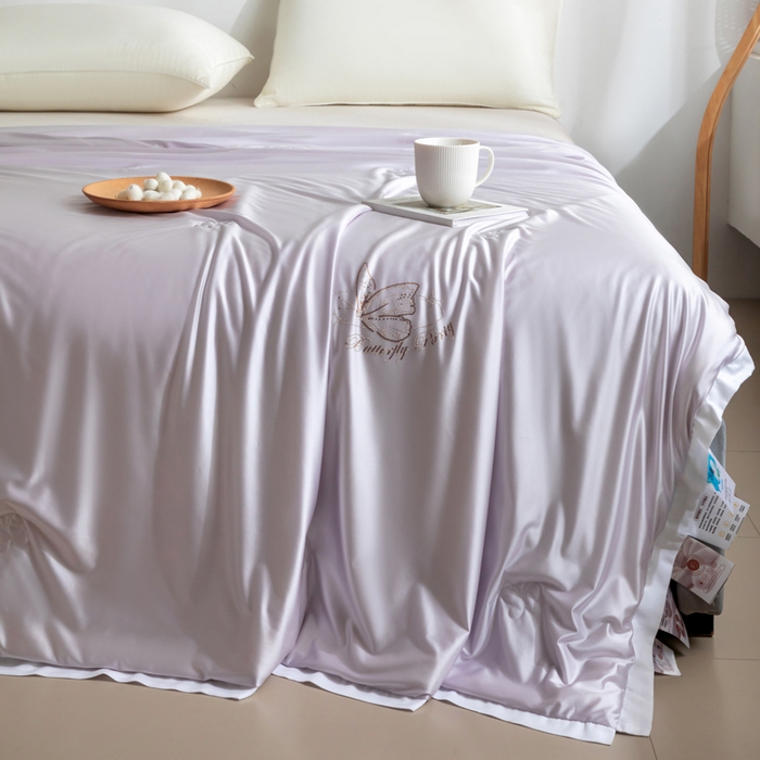 91家纺网 家纺一手货源 找家纺 （总）野马寝具跨境电商专供 2025新款森氧冰蚕蚕丝被