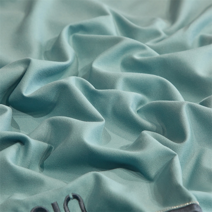 91家纺网 家纺一手货源 找家纺 佳宇轩 2025新款亲肤水洗棉刺绣四件套系列 简约时代-天青