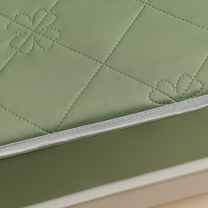 91家纺网 家纺一手货源 找家纺 2025新款清凉舒适凉感丝夏被四件套 果绿