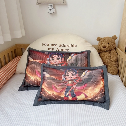 91家纺网 家纺一手货源 找家纺 （总）纽乐家纺 2025新款卡通5D数码印花哪吒周边儿童冰丝乳胶凉枕枕套枕芯