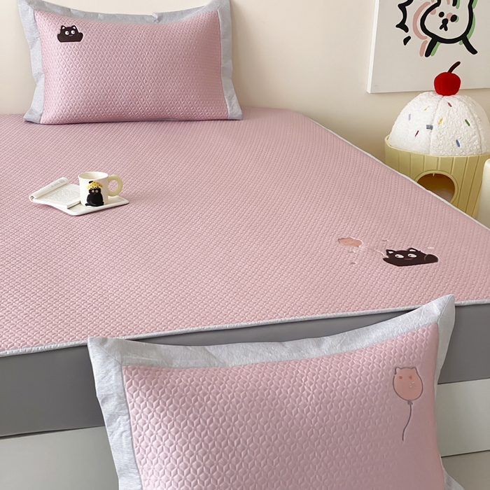 91家纺网 家纺一手货源 找家纺 由有家居 2025新款新品A类PE高凉感分子进口刺绣豆豆凉席三件套 气球咪咪