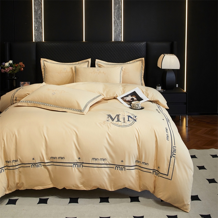 91家纺网 家纺一手货源 找家纺 佳宇轩 2025新款亲肤水洗棉刺绣四件套系列 简约时代-黄色