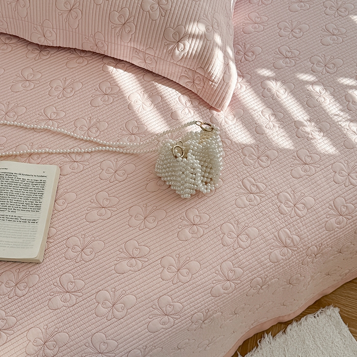 91家纺网 家纺一手货源 找家纺 琳可家居 花开蝶自来系列双面再生纤维素纤维床盖高温水洗两面可用 花开蝶自来-粉