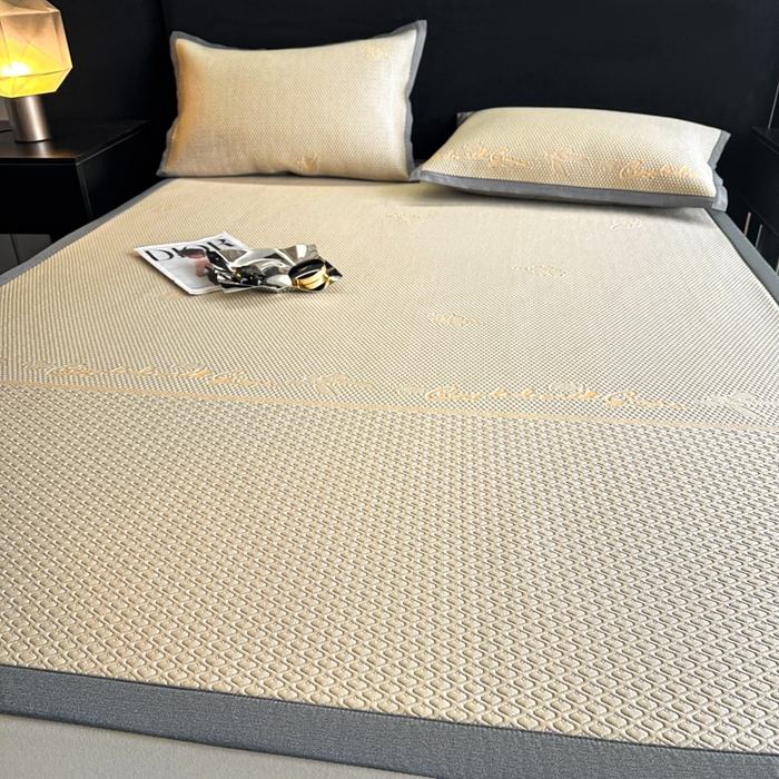 91家纺网 家纺一手货源 找家纺 欧邦 2025新款提花冰豆豆凉席三件套-幸运草 凉席款-幸运草-米