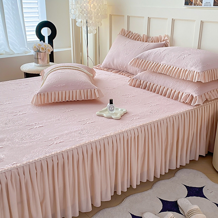 91家纺网 家纺一手货源 找家纺 2025新款复合三明治床裙款凉豆豆凉席三件套系列 约定-豆沙粉