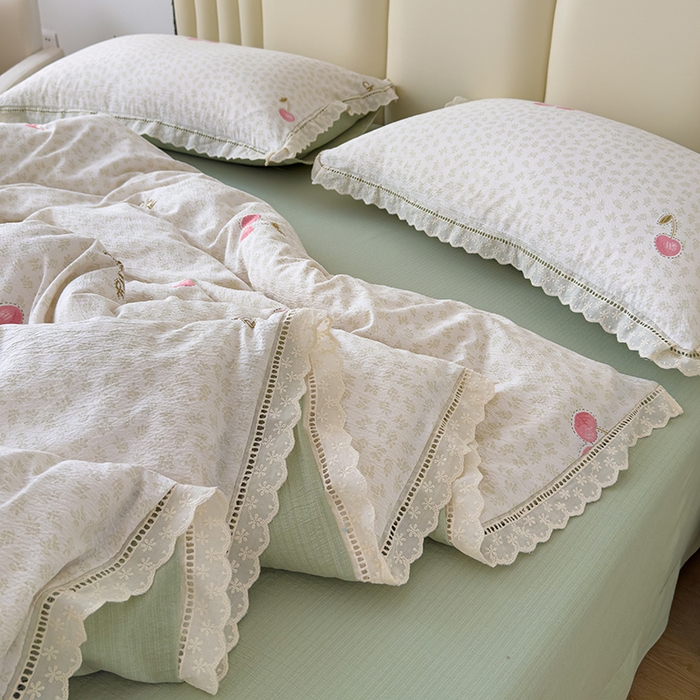 91家纺网 家纺一手货源 找家纺 竹合家纺 2025新款云感皱皱四件套-镂空花边款法式 花边款-小甜蜜