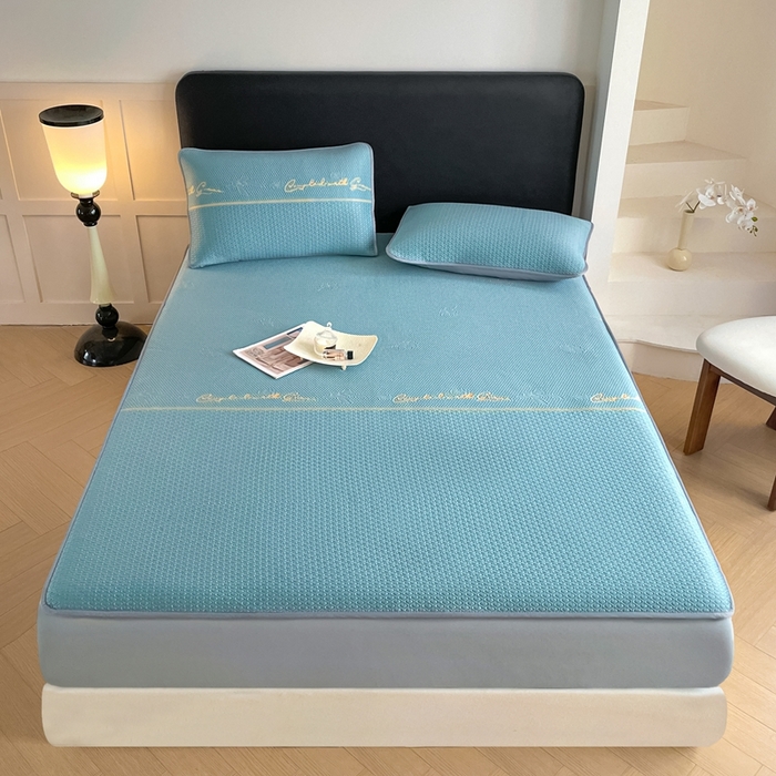 91家纺网 家纺一手货源 找家纺 （总）欧邦 2025新款提花冰豆豆凉席三件套-幸运草