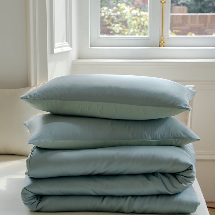 91家纺网 家纺一手货源 找家纺 咏绒家纺工厂店 2025新款60支奥地利兰精天丝单品系列--单被套 天空蓝-浅艾绿