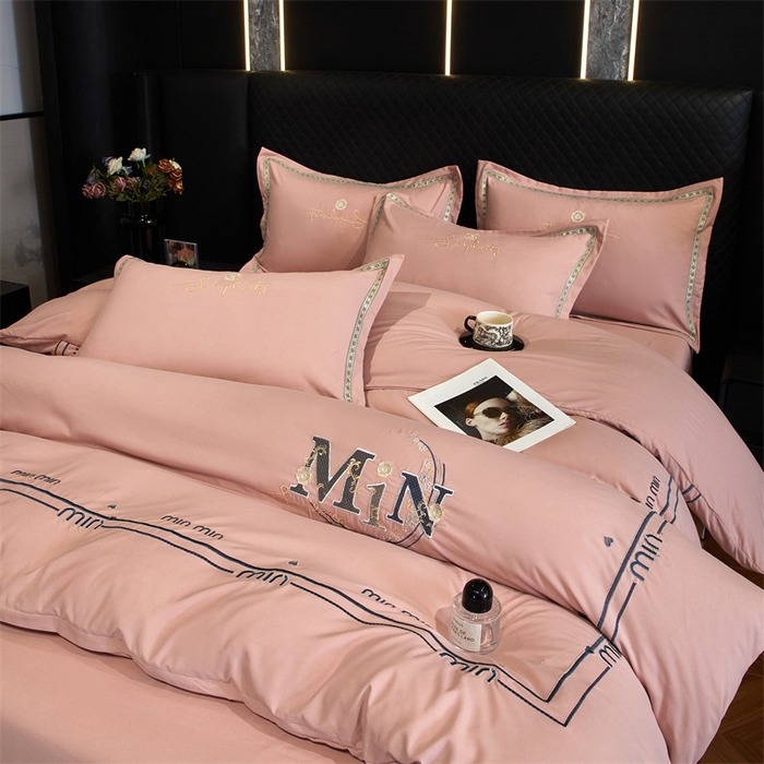 91家纺网 家纺一手货源 找家纺 佳宇轩 2025新款亲肤水洗棉刺绣四件套系列 简约时代-粉玉