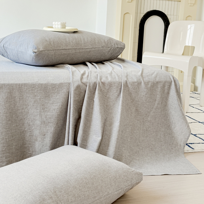 91家纺网 家纺一手货源 找家纺 2025新款全棉色织水洗棉床单床笠 青灰 床单款