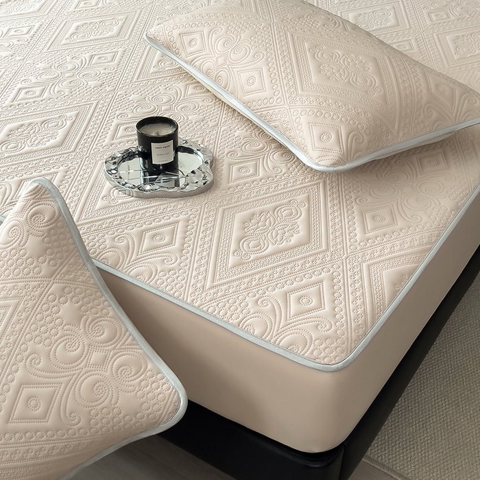 91家纺网 家纺一手货源 找家纺 世纪绒品 2025新款A类凉感压花单床笠单夏被 甜梦卡其-单夏被