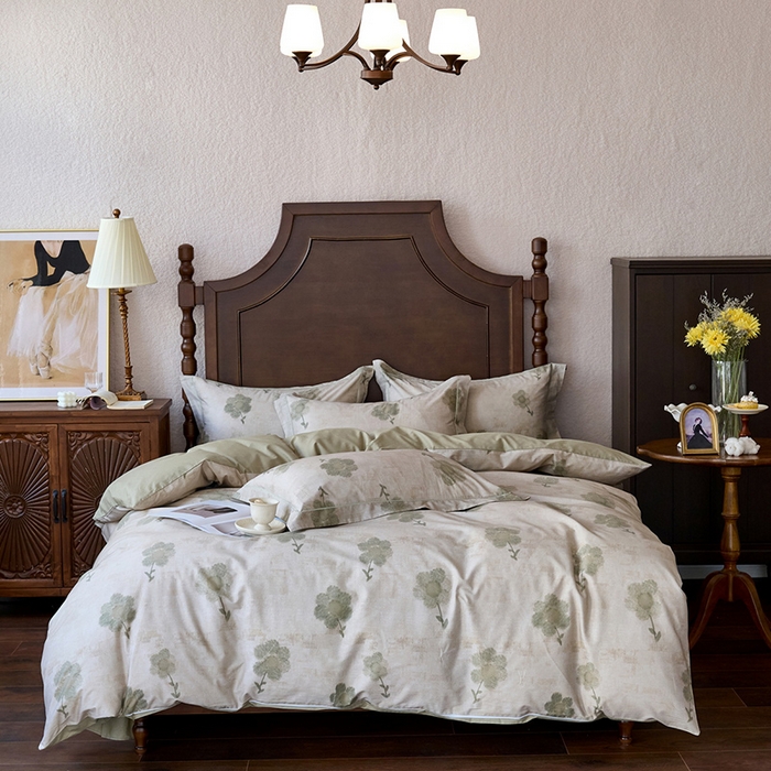 91家纺网 家纺一手货源 找家纺 由丽家纺 2025新款柔棉数码印花四件套系列 花季-绿