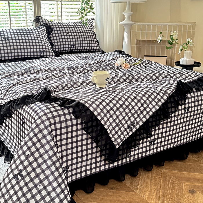 91家纺网 家纺一手货源 找家纺 大麦家纺 2025新款碳光冰丝软凉席夏被四件套 清格