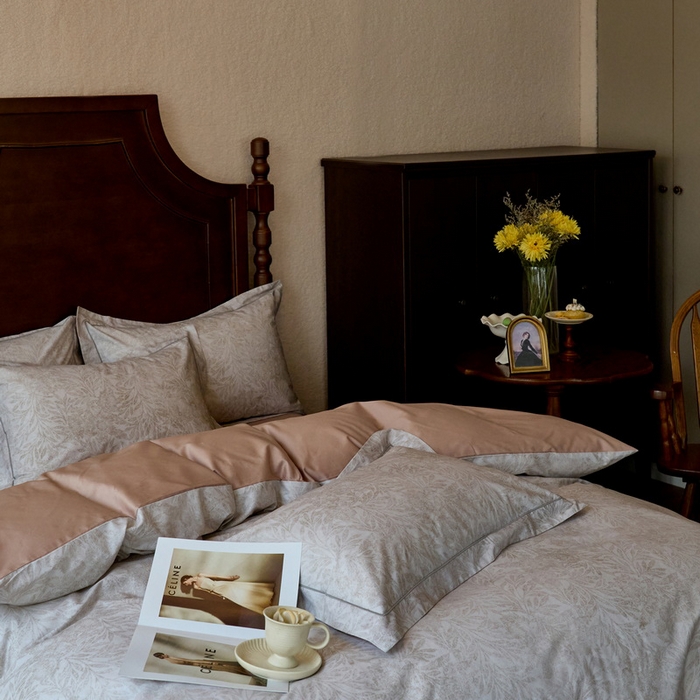 91家纺网 家纺一手货源 找家纺 由丽家纺 2025新款柔棉数码印花四件套系列 云烟-灰