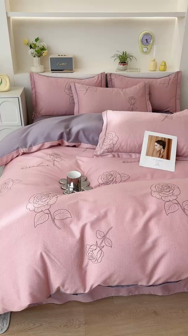 91家纺网 家纺一手货源 找家纺 优品阁 2024新款全棉磨毛四件套 法风玫瑰-粉