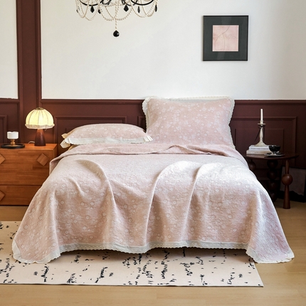 91家纺网 家纺一手货源 找家纺 棠薇家纺2025新款花边款全棉三层细纱色织提花毛巾被夏被空调被毛巾毯 花边春意驼