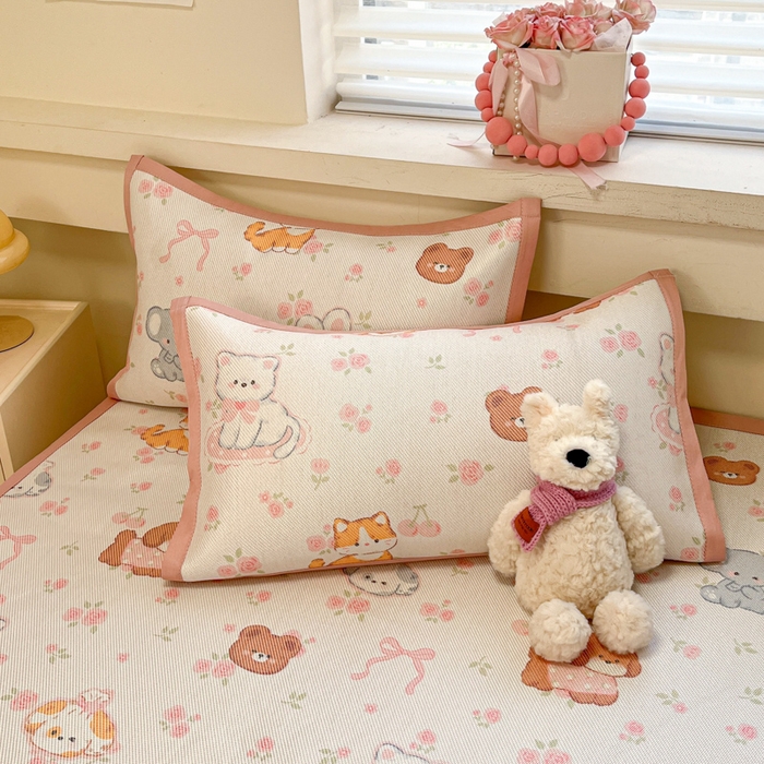 91家纺网 家纺一手货源 找家纺 慕澄家纺 2025新款小清新印花真冰藤系列凉席床席款 床席-彩色小萌物