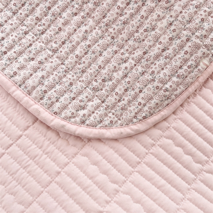 91家纺网 家纺一手货源 找家纺 恒爱 2025新款全棉印花单床盖 公子兔-浅豆沙