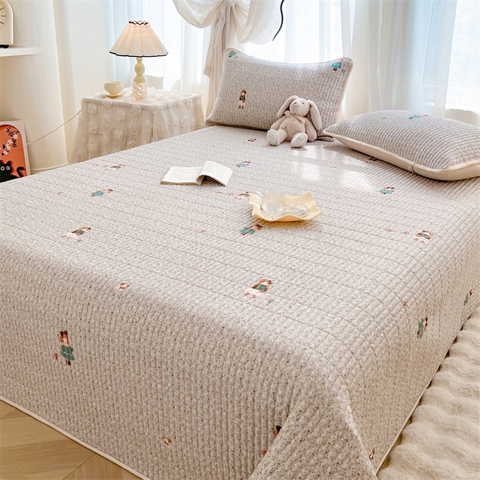 91家纺网 家纺一手货源 找家纺 恒爱 2025新款全棉印花单床盖 小女孩-浅咖