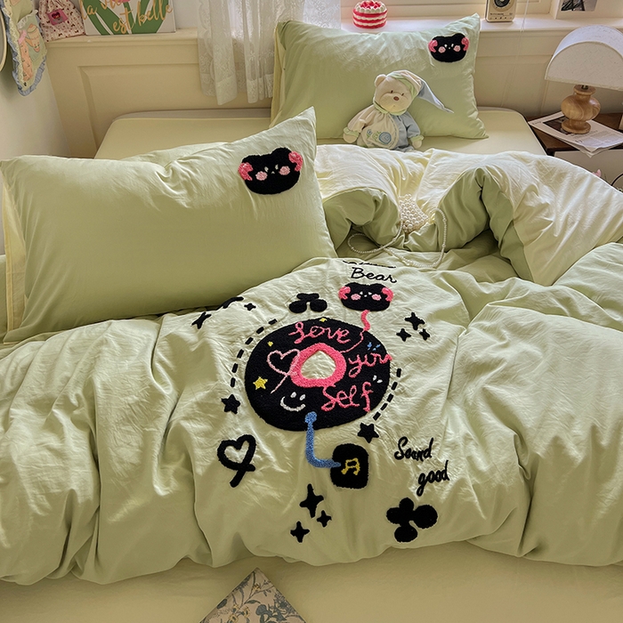 91家纺网 家纺一手货源 找家纺 曼谷家纺 2025新款软糯毛巾绣水洗棉四件套 音乐节-豆绿芝士