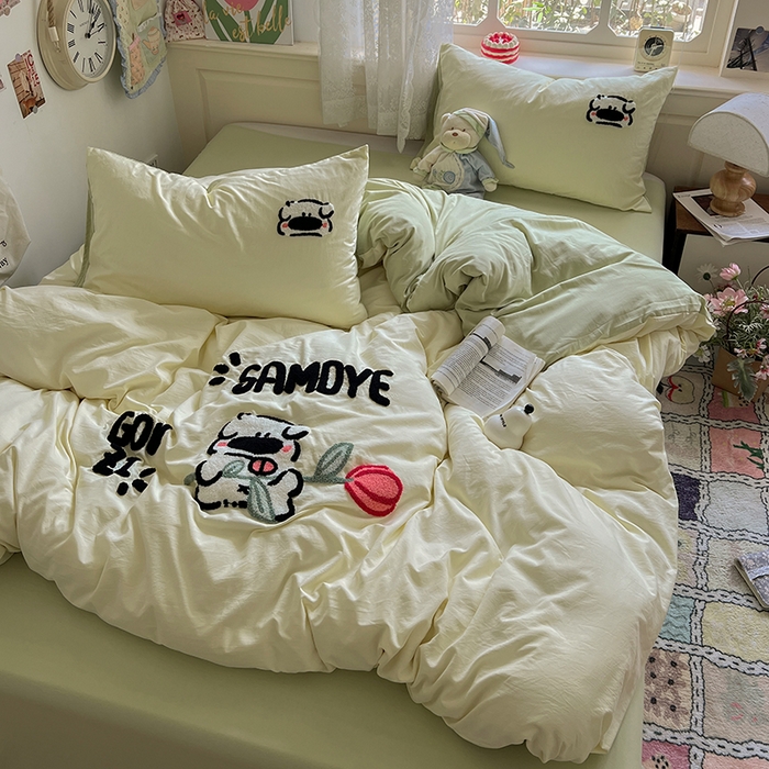 91家纺网 家纺一手货源 找家纺 曼谷家纺 2025新款软糯毛巾绣水洗棉四件套 绅士狗狗-芝士绿