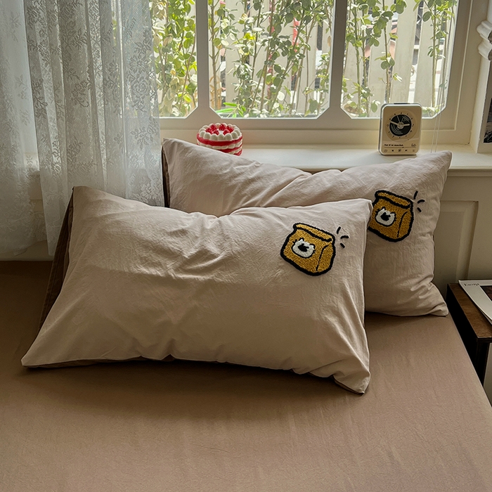 91家纺网 家纺一手货源 找家纺 曼谷家纺 2025新款软糯毛巾绣水洗棉四件套 香浓可可-奶咖