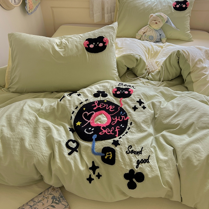 91家纺网 家纺一手货源 找家纺 曼谷家纺 2025新款软糯毛巾绣水洗棉四件套 音乐节-豆绿芝士