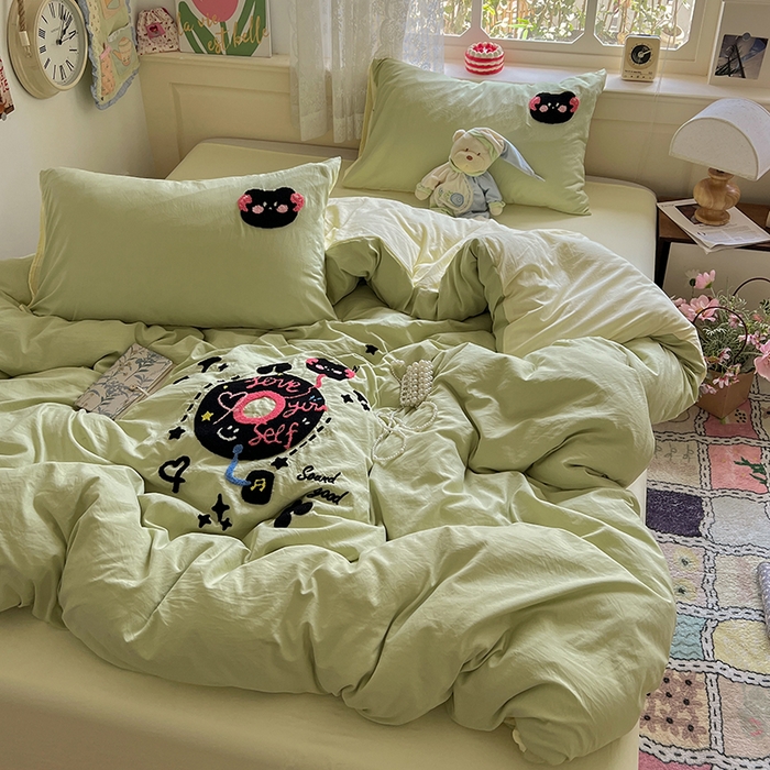 91家纺网 家纺一手货源 找家纺 曼谷家纺 2025新款软糯毛巾绣水洗棉四件套 音乐节-豆绿芝士