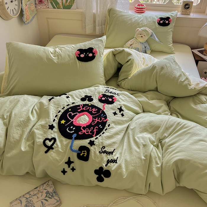 91家纺网 家纺一手货源 找家纺 曼谷家纺 2025新款软糯毛巾绣水洗棉四件套 音乐节-豆绿芝士