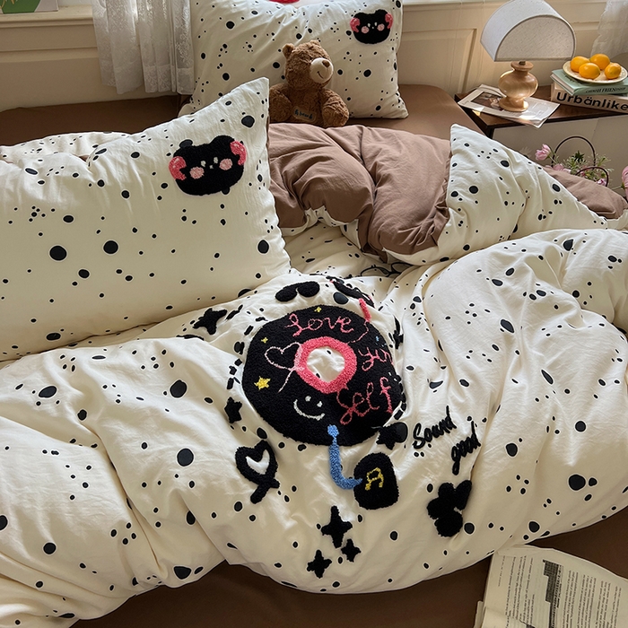 91家纺网 家纺一手货源 找家纺 曼谷家纺 2025新款软糯毛巾绣水洗棉四件套 音乐节-星球咖